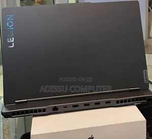 New Laptop Lenovo Legion 5 16GB AMD Ryzen 7 SSD 1T