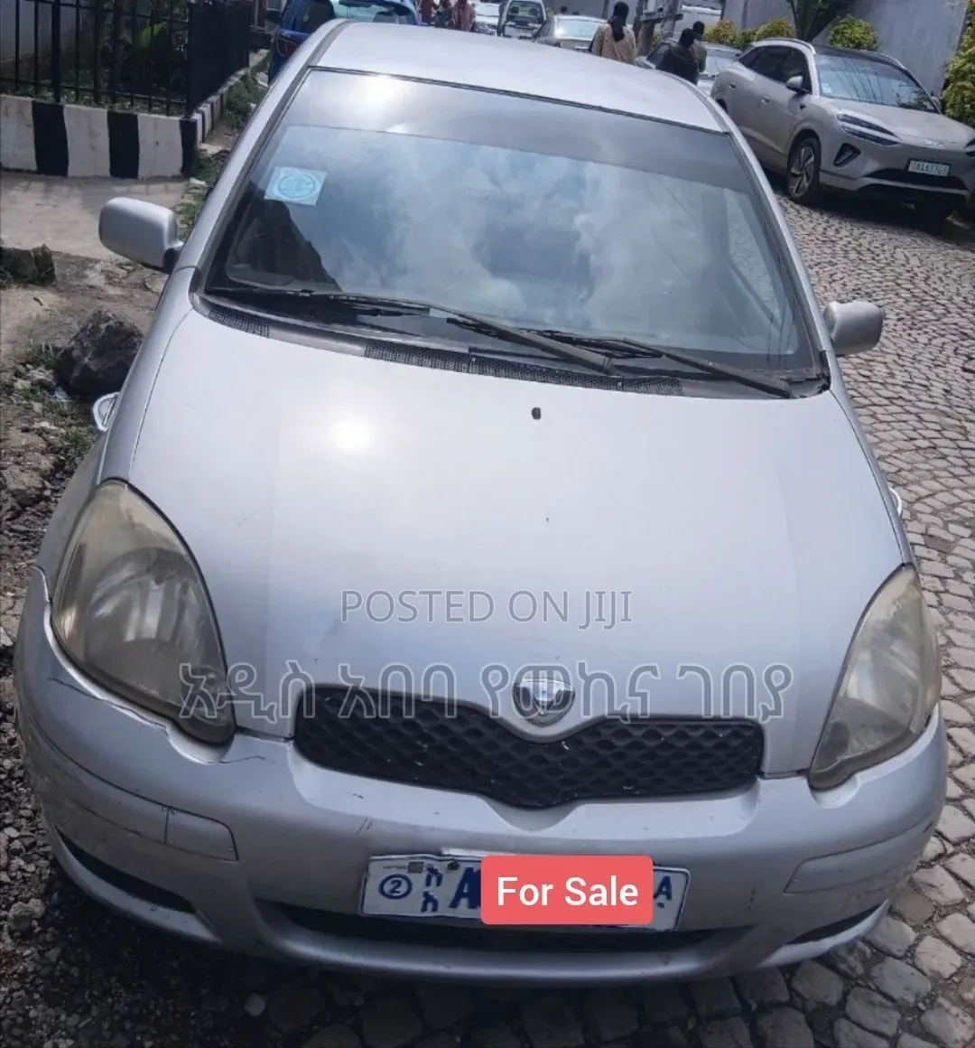New Toyota Vitz 1.0 FWD 3dr 2004 Silver