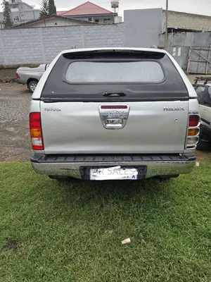 Toyota Hilux 2.5 D-4D SRX 2010 Purple