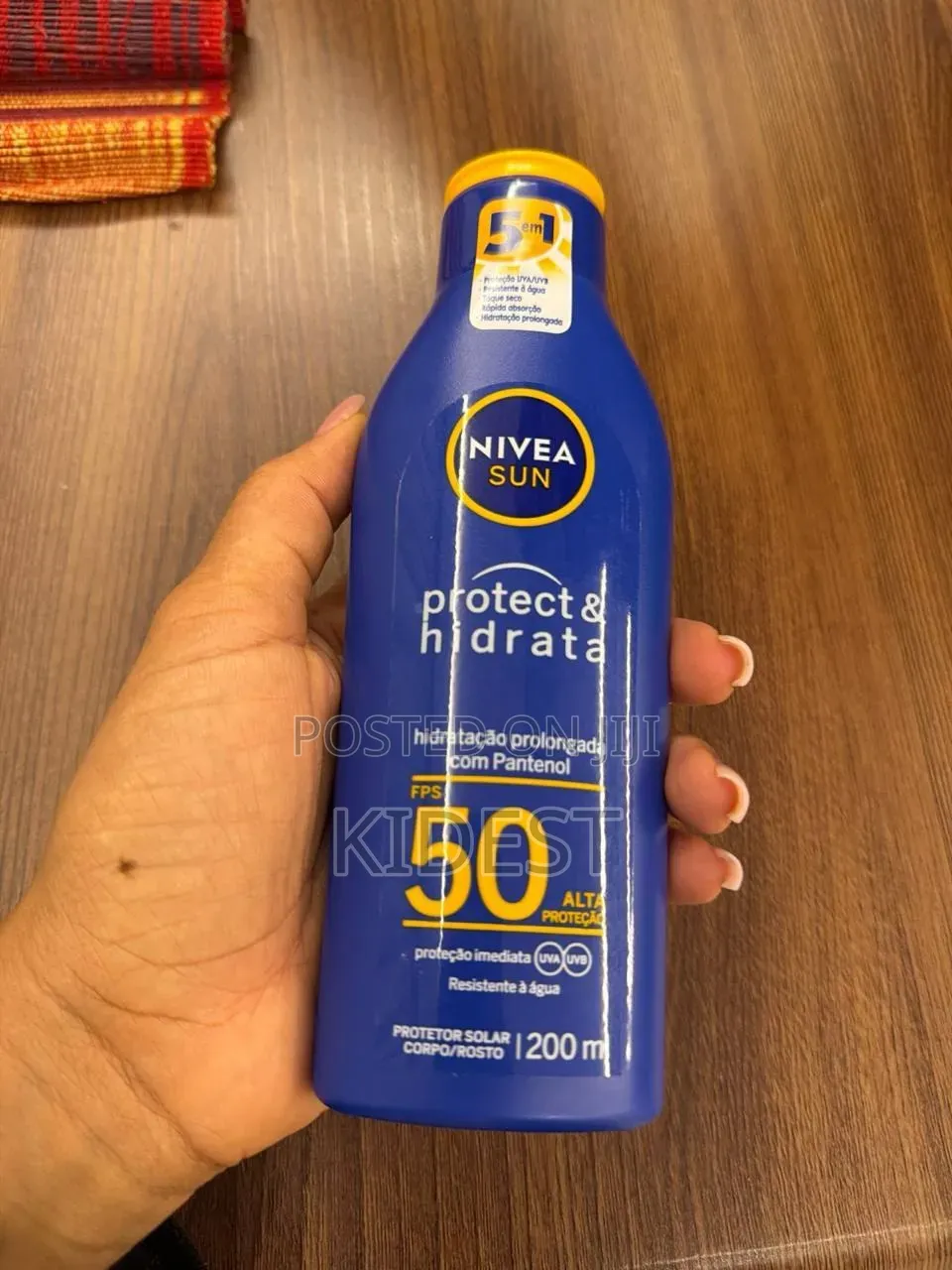 Nivea Sun Protect & Hydrate Sun Screen