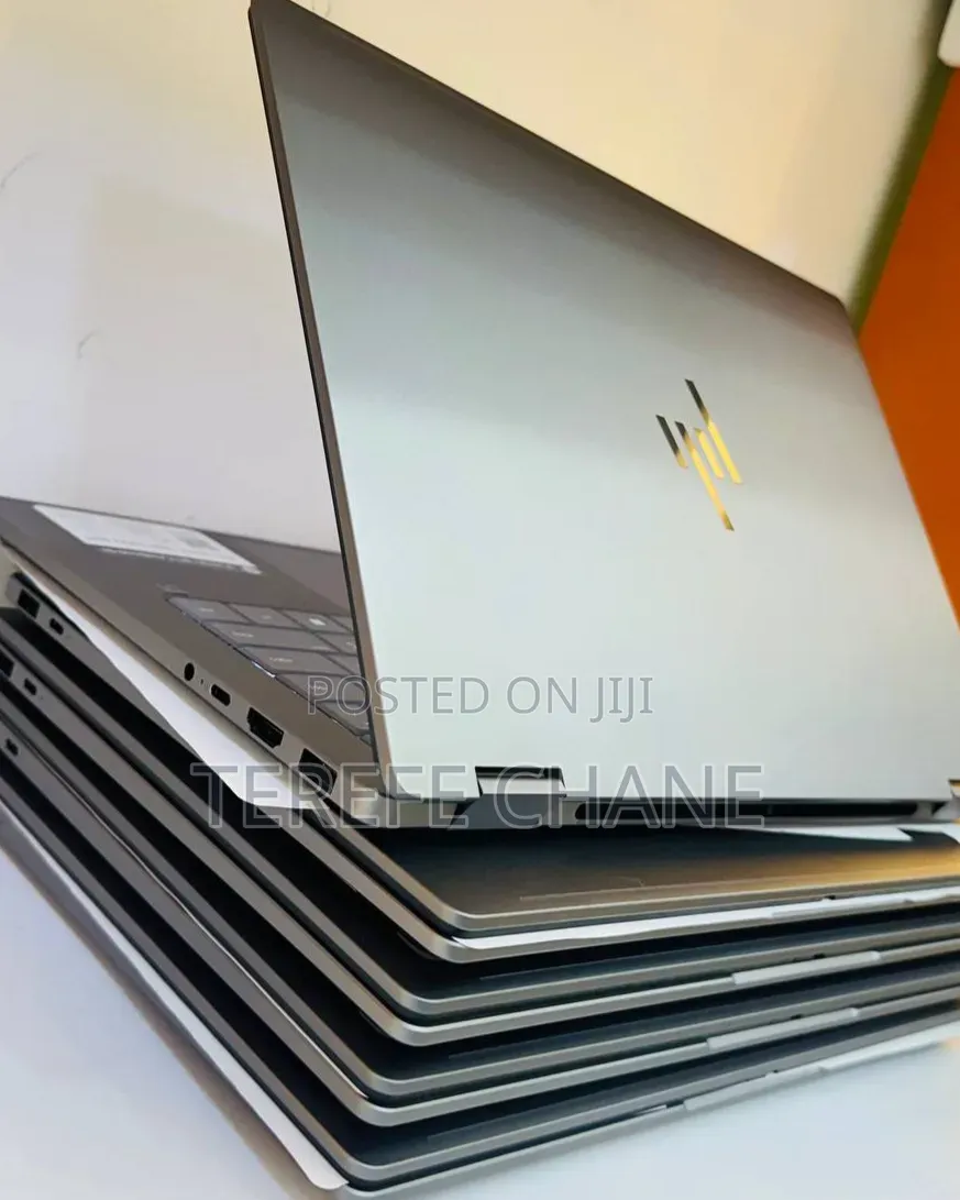 New Laptop HP OmniBook Ultra Flip 14" 16GB Intel Core Ultra 7 SSD 1T