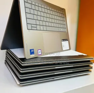 New Laptop HP OmniBook Ultra Flip 14" 16GB Intel Core Ultra 7 SSD 1T