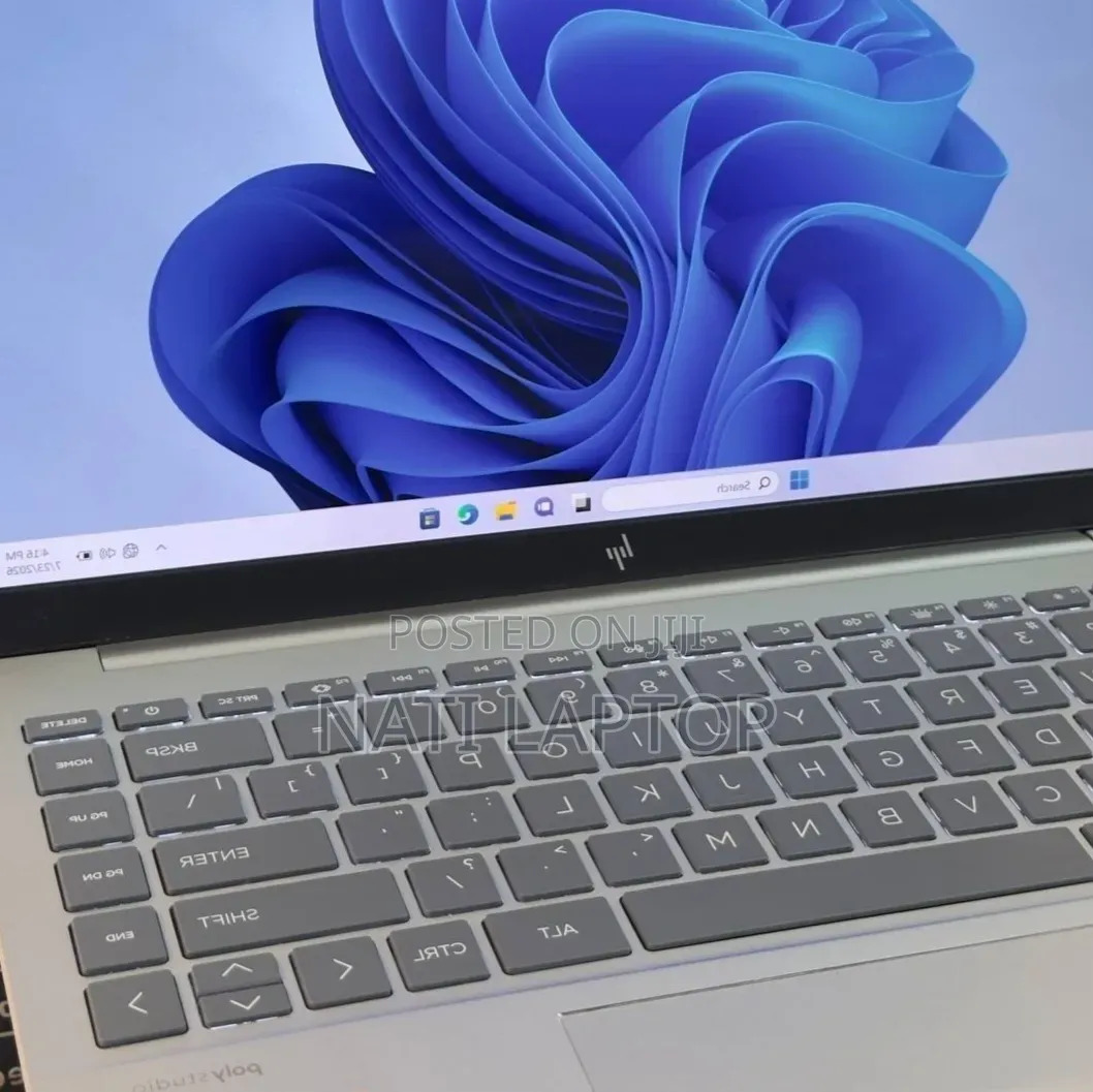 New Laptop HP Pavilion 14 32GB AMD Ryzen 7 SSD 1T