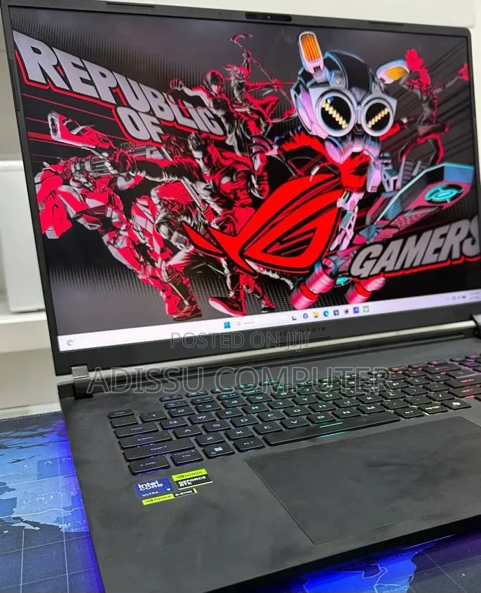 New Laptop Asus ROG Strix G18 32GB Intel Core Ultra 9 SSD 2T