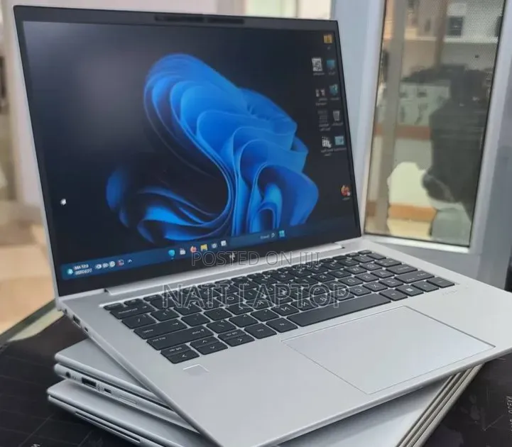 New Laptop HP EliteBook 840 G10 16GB Intel Core i7 SSD 512GB