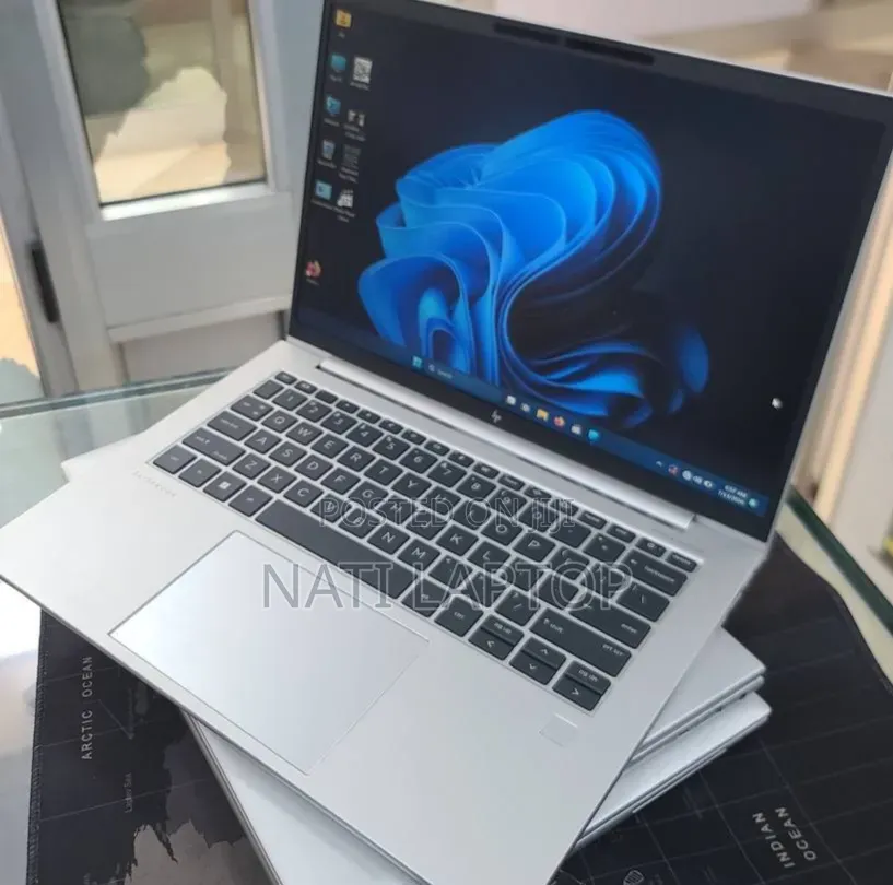 New Laptop HP EliteBook 840 G10 16GB Intel Core i7 SSD 512GB