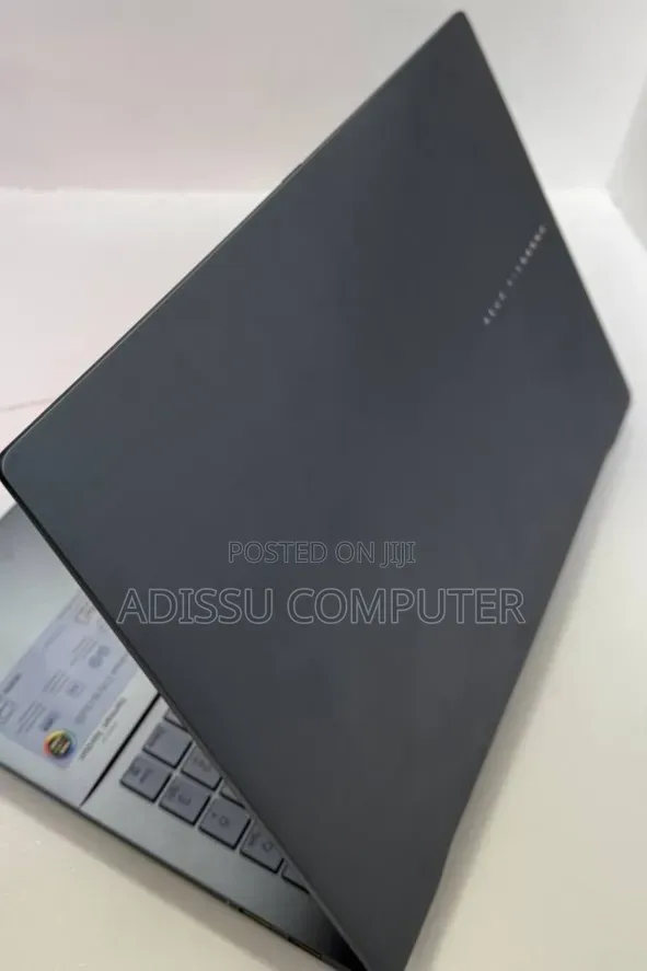 New Laptop Asus Vivobook 16 32GB Intel Core Ultra 9 SSD 512GB