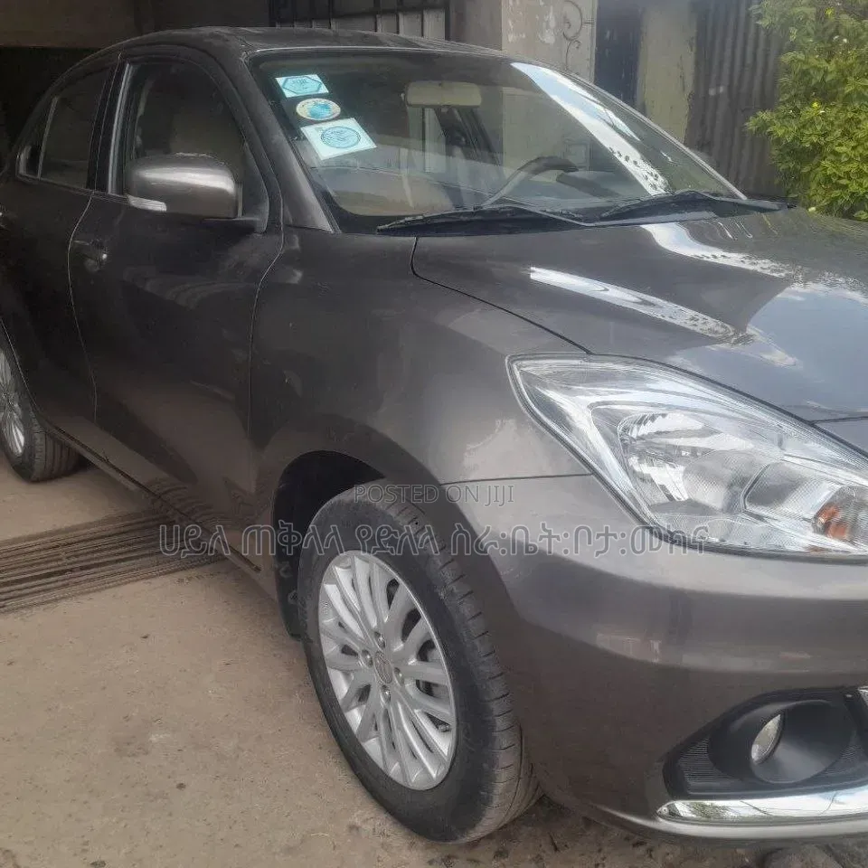 Suzuki Dzire 2022 Gray
