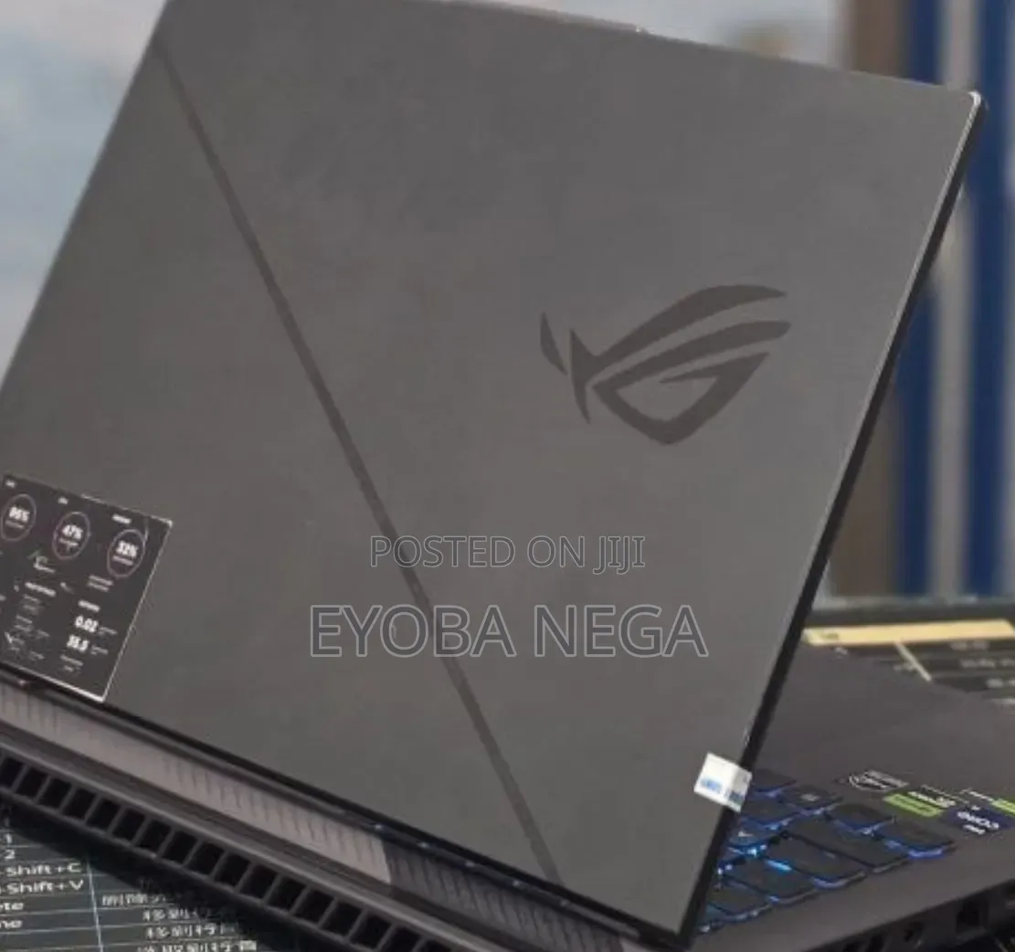 New Laptop Asus ROG Strix G15 16GB Intel Core i9 SSD 1T