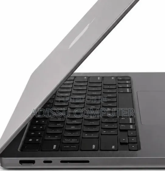 New Laptop Apple MacBook Pro 2019 16GB Apple M1 Pro SSD 1T