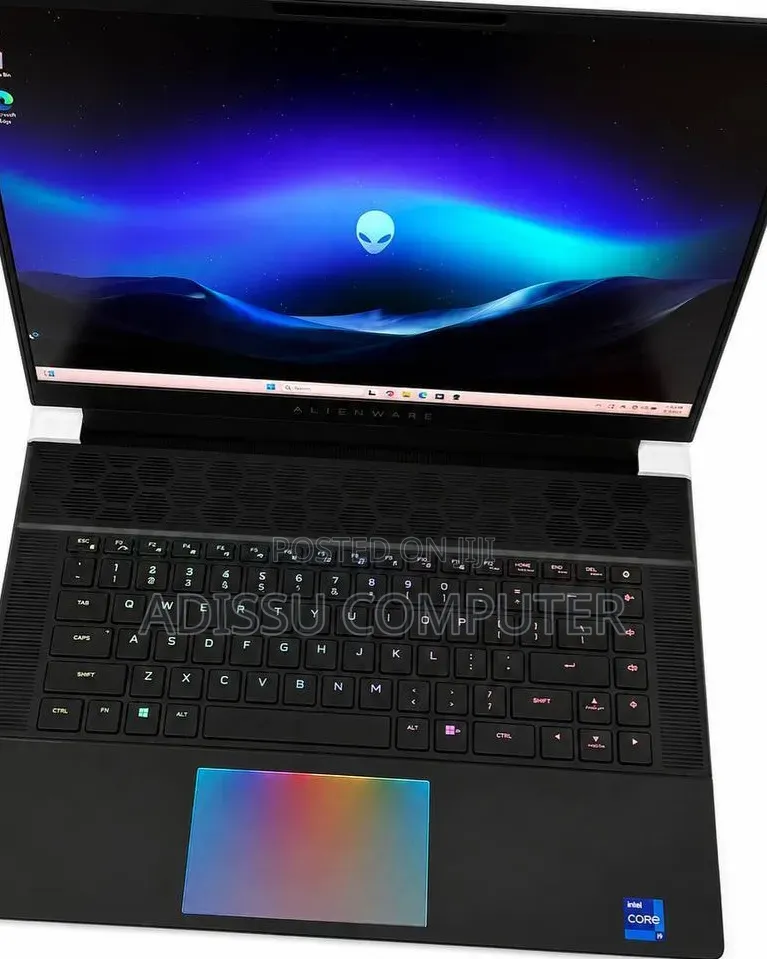 New Laptop Alienware X16 r1 32GB Intel Core i9 SSD 1T