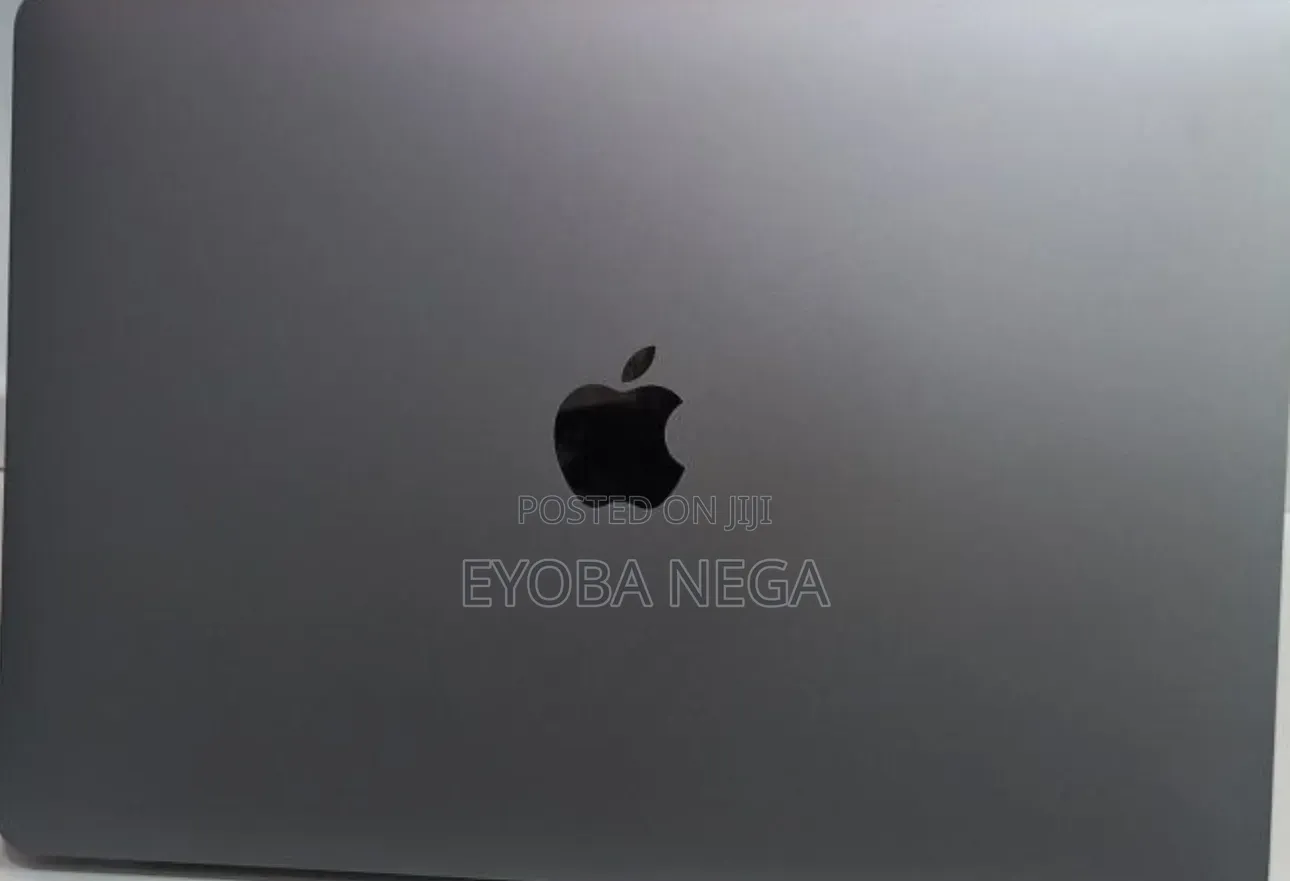 New Laptop Apple MacBook Pro 2021 M1 8GB Apple M1 SSD 256GB