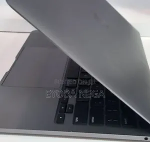 New Laptop Apple MacBook Pro 2021 M1 8GB Apple M1 SSD 256GB