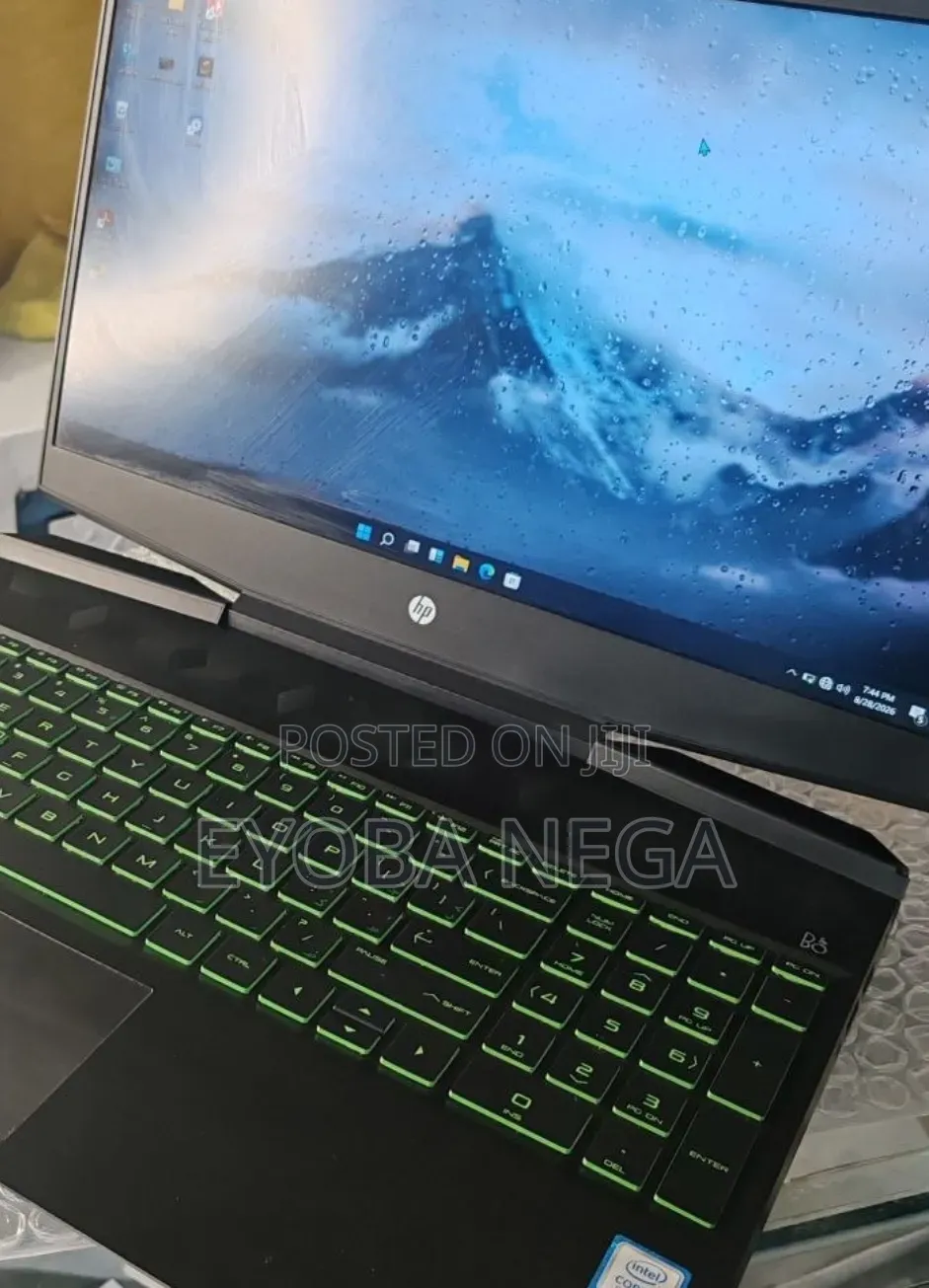New Laptop HP Pavilion Power 15 16GB Intel Core i5 SSD 512GB