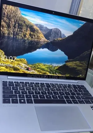 New Laptop HP EliteBook 830 G9 16GB Intel Core i5 SSD 512GB