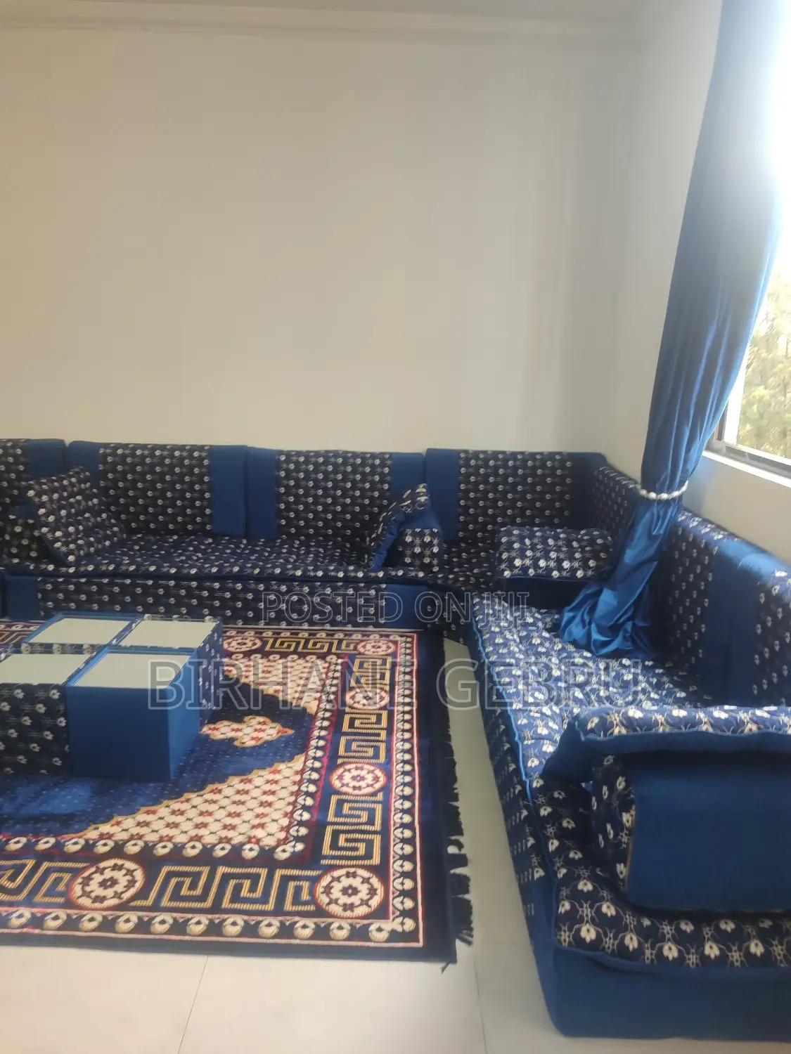 Furnished 3bdrm Apartment in Luxury Ferinshed, Kirkos for rent