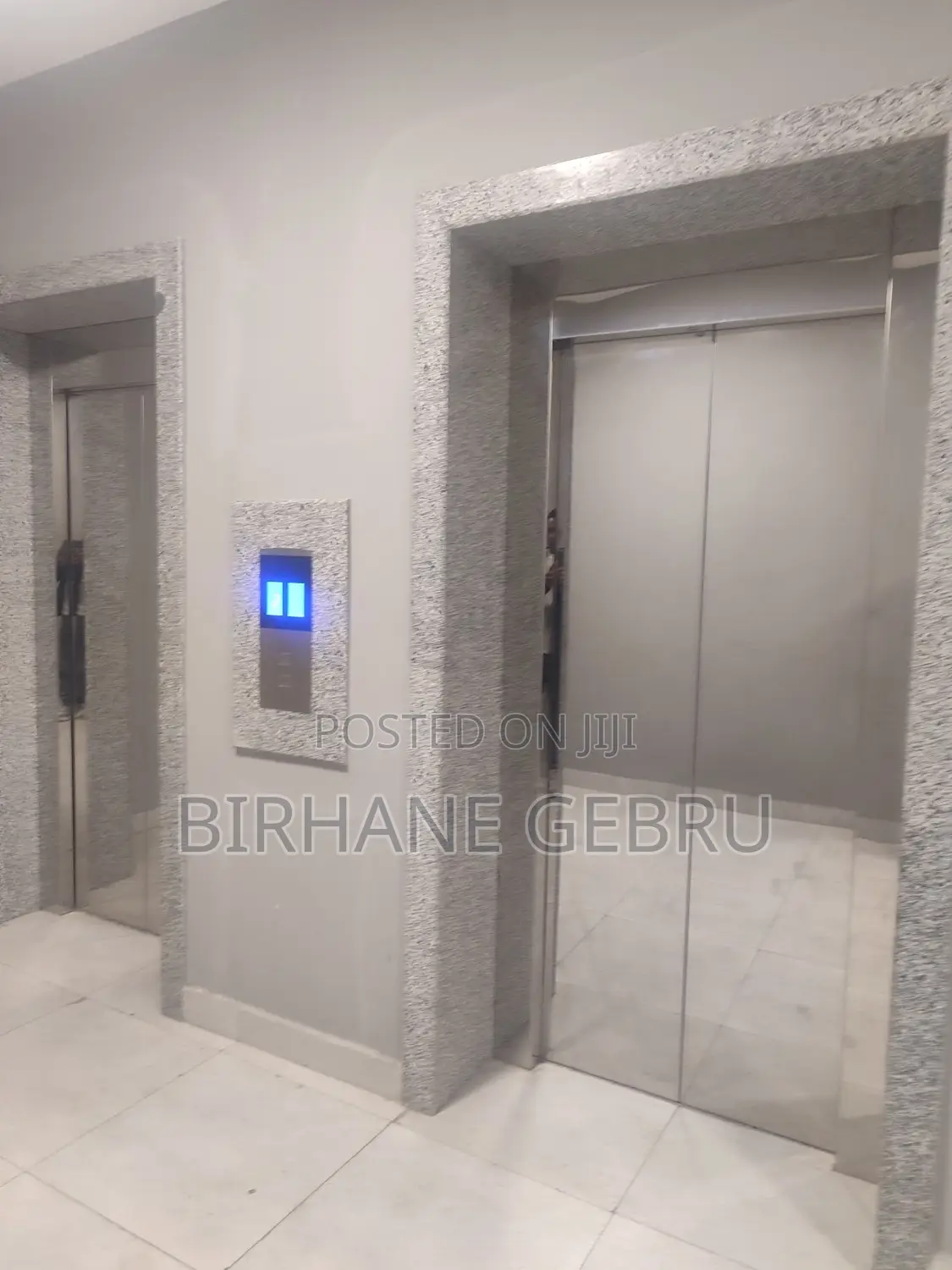 Furnished 3bdrm Apartment in Luxury Ferinshed, Kirkos for rent