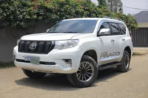 Toyota Land Cruiser Prado 2018 White
