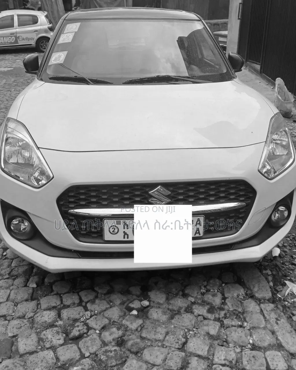 Suzuki Swift 2023 White