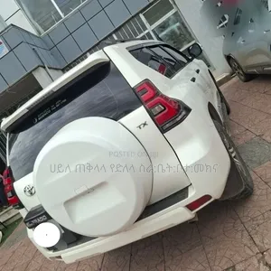 Toyota Land Cruiser Prado 2018 White