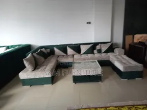 Vibrant 8 Seater L Shape Sofa. ሶፋ