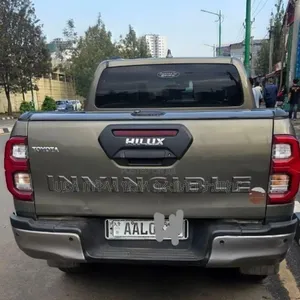Toyota Hilux 2022 Green