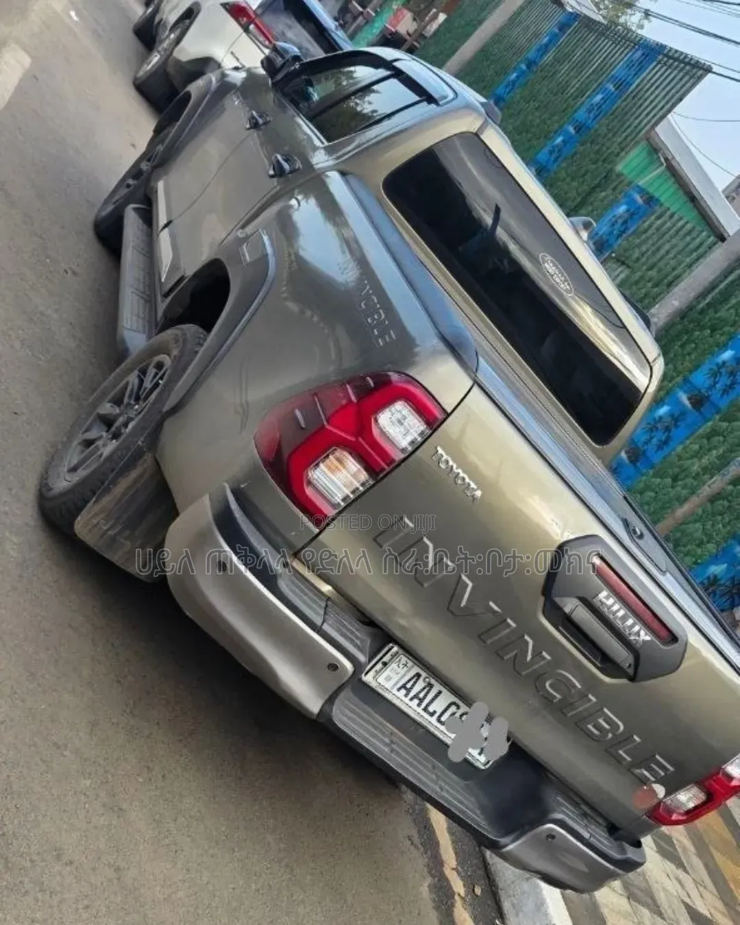 Toyota Hilux 2022 Green