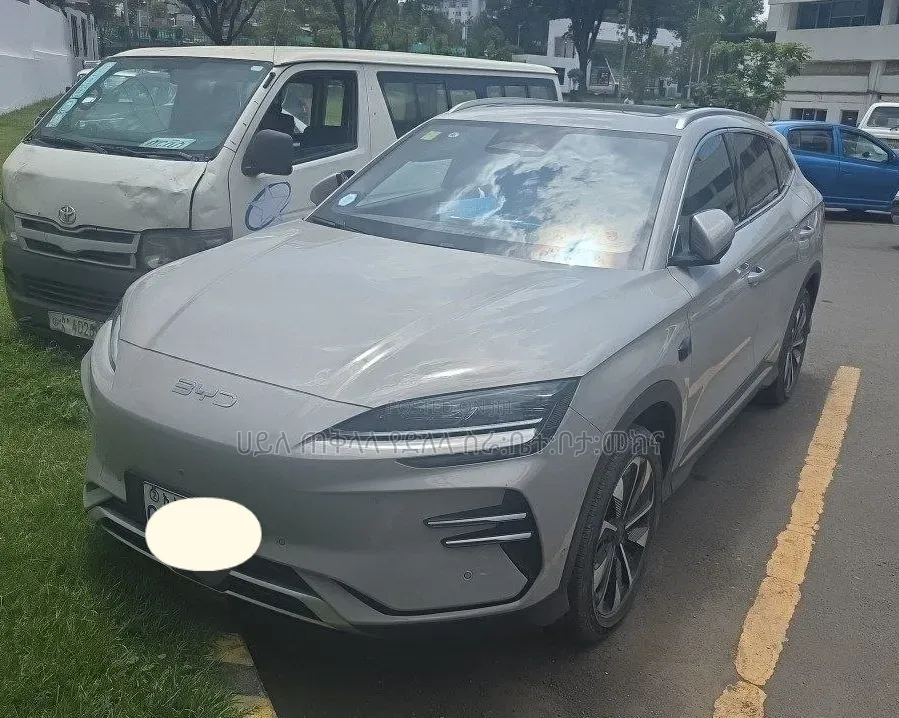 BYD Song Plus 2025 Off white