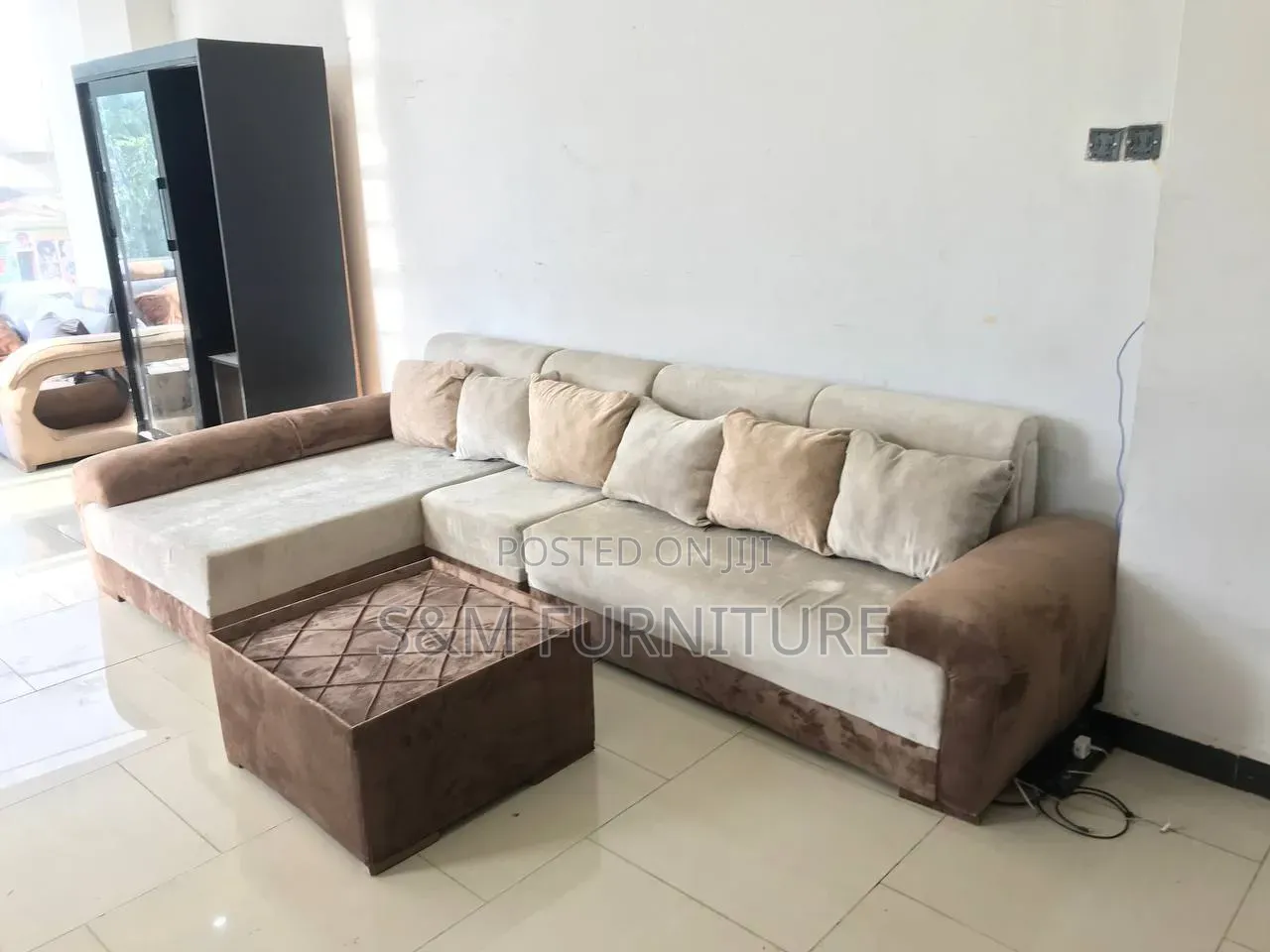 Stylish Daybed Sofa. ሶፋ
