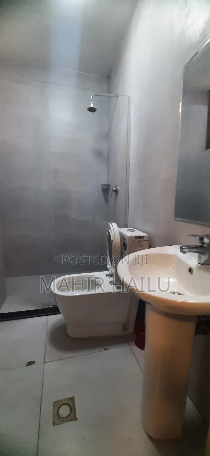 Furnished 2bdrm Apartment in Real, Bole for rent