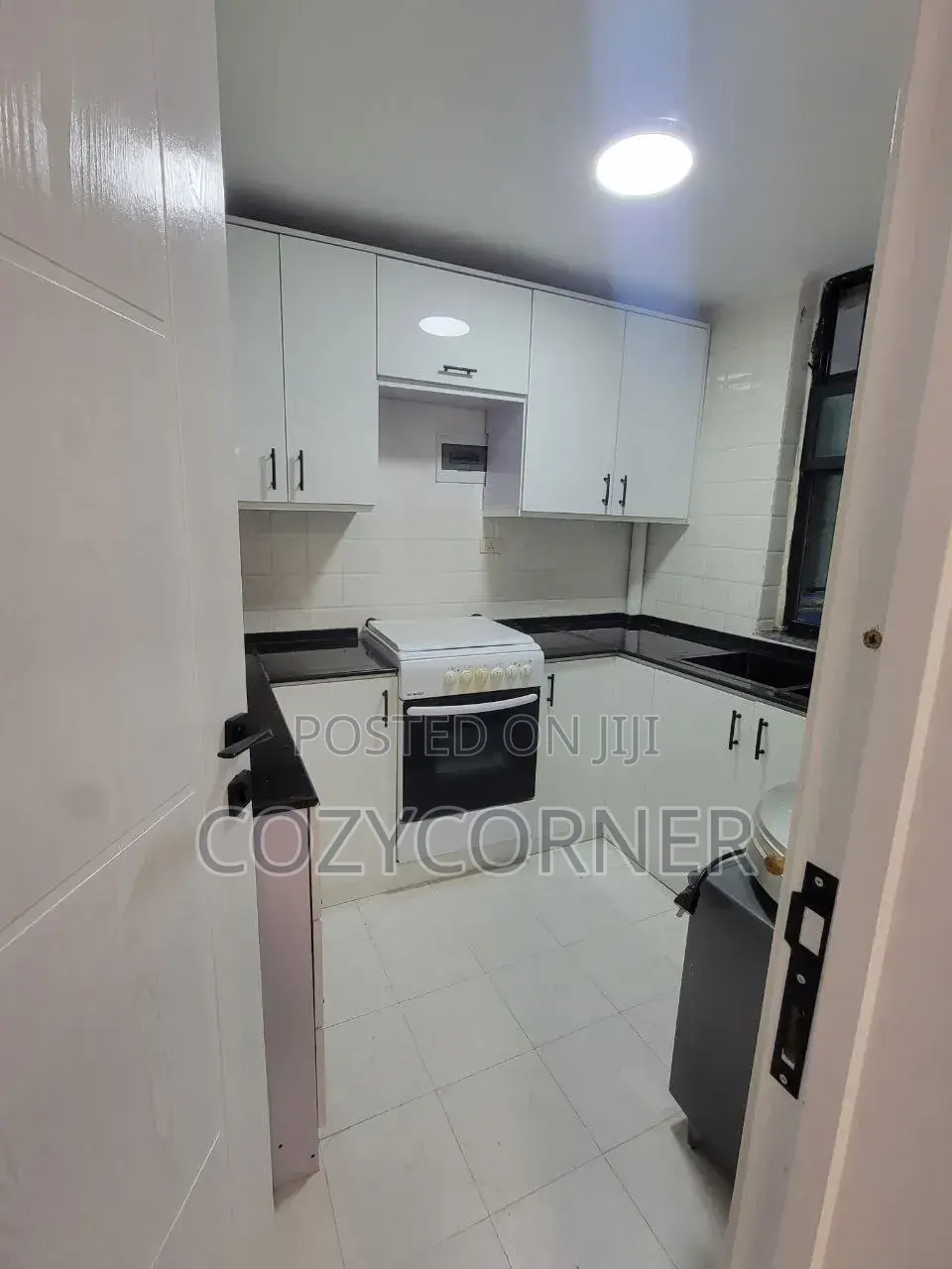 Flashy Kitchen Cabinet Priced Per Square Meter. ኪችን በካሬ