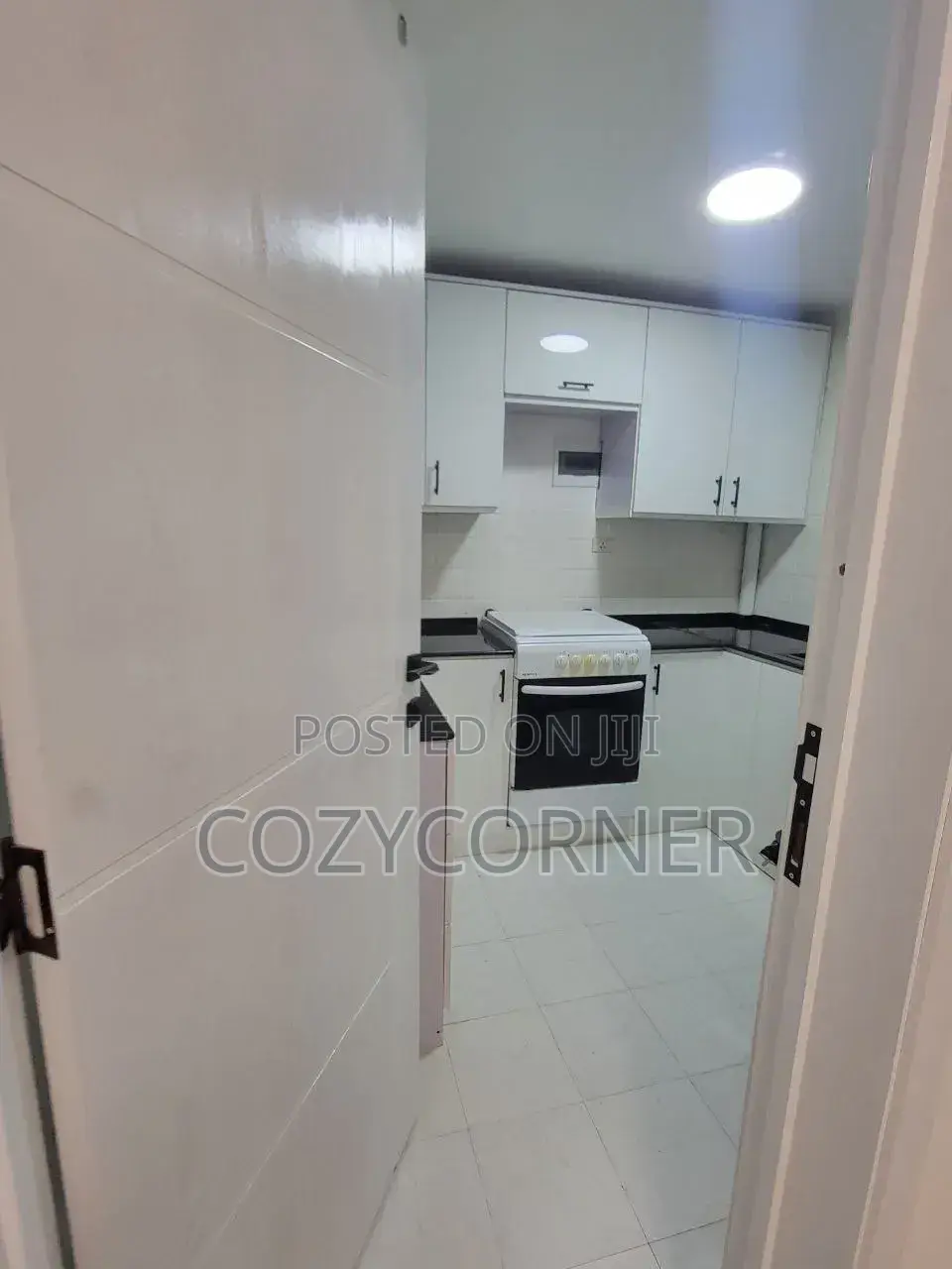 Flashy Kitchen Cabinet Priced Per Square Meter. ኪችን በካሬ