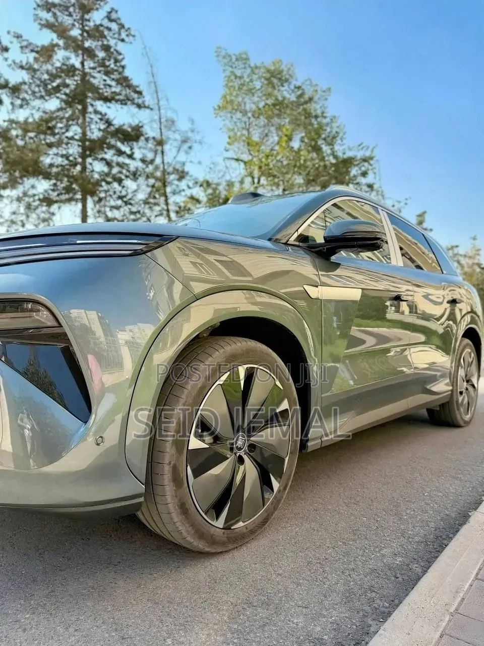 New BYD Tang DM-i 2025 Gray