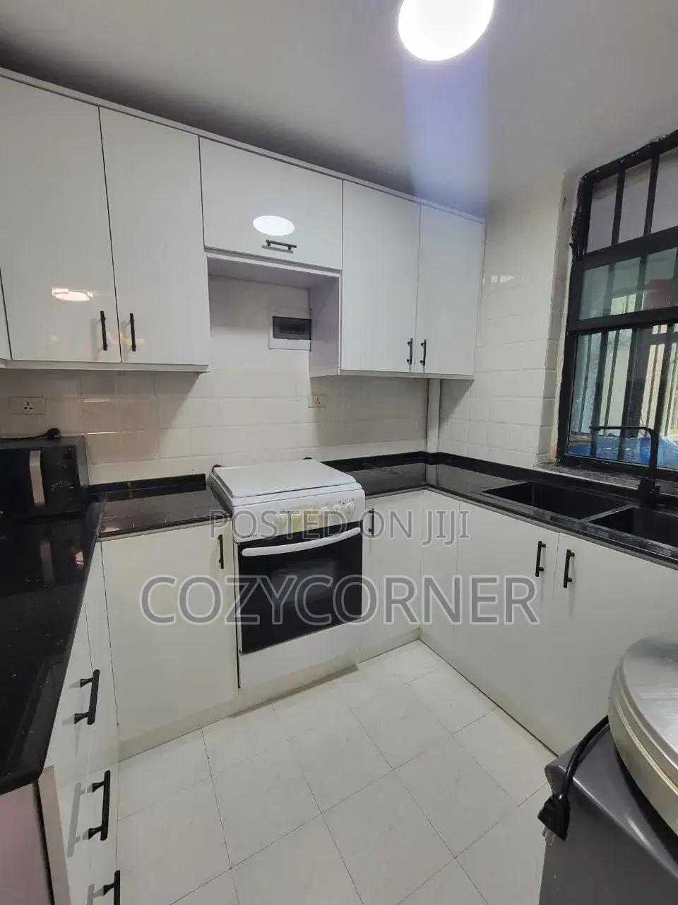 Flashy Kitchen Cabinet Priced Per Square Meter. ኪችን በካሬ