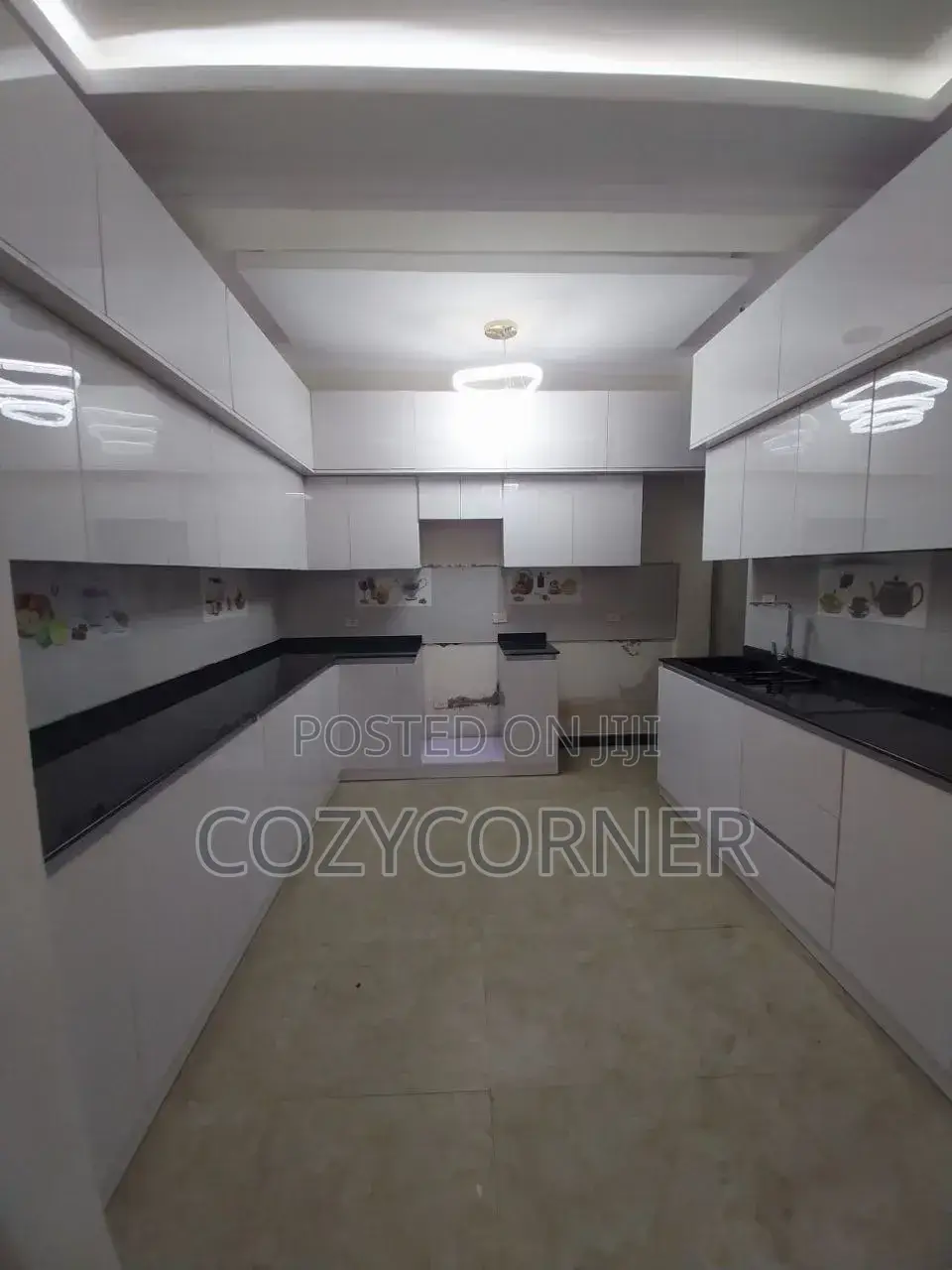 Flossy Kitchen Cabinet Priced Per Meter Square. ኪችን በካሬ