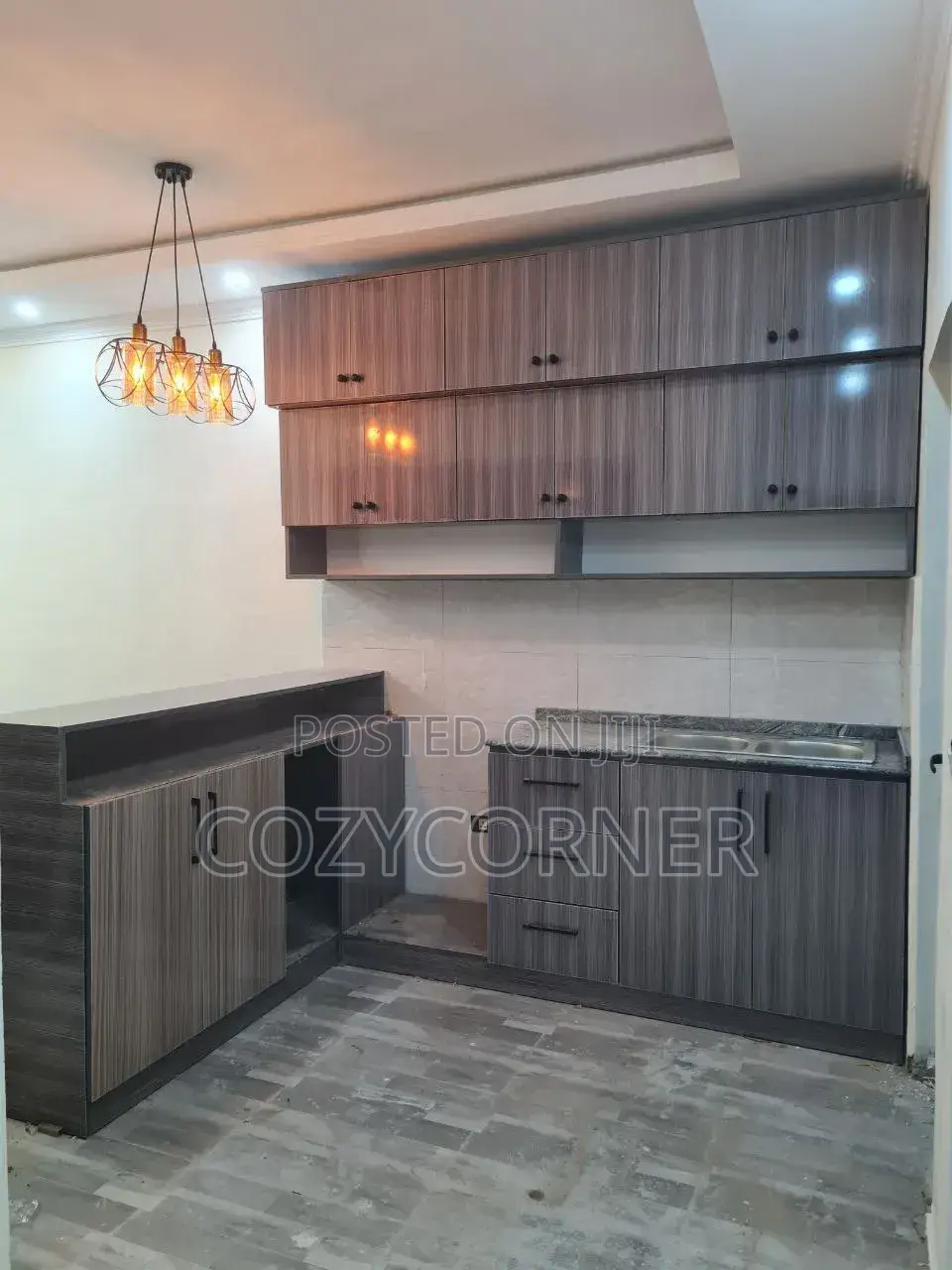 Showy Kitchen Cabinet Priced Per Square Meter. ኪችን ካቢኔት