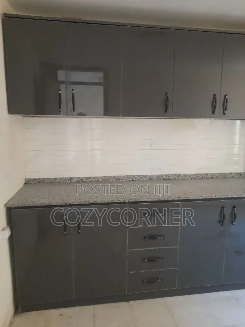Homely Kitchen Cabinet Priced Per Meter Square. ኪችን በካሬ