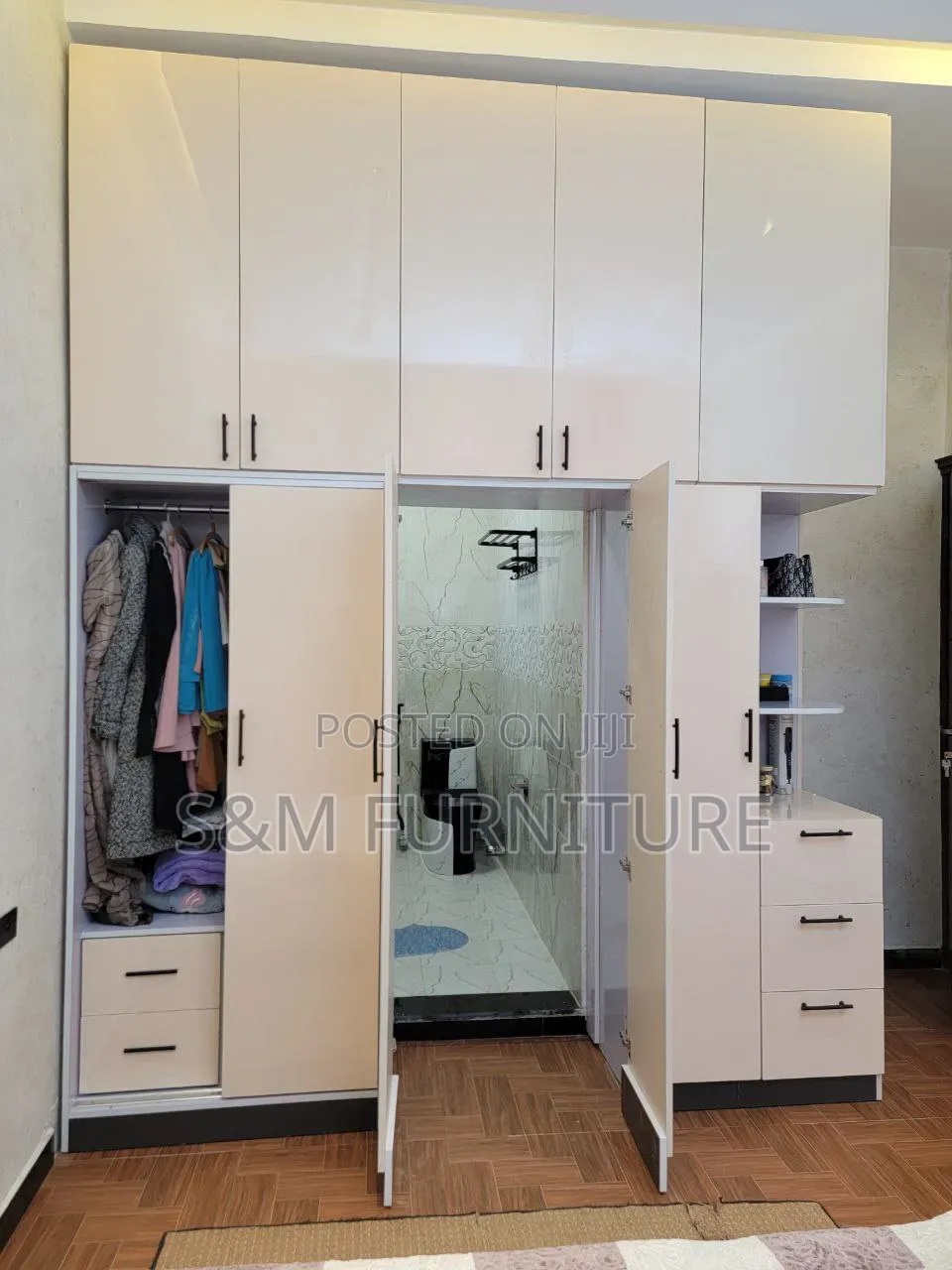 Salient Wardrobe Priced Per Meter Square. ቁምሳጥን በካሬ