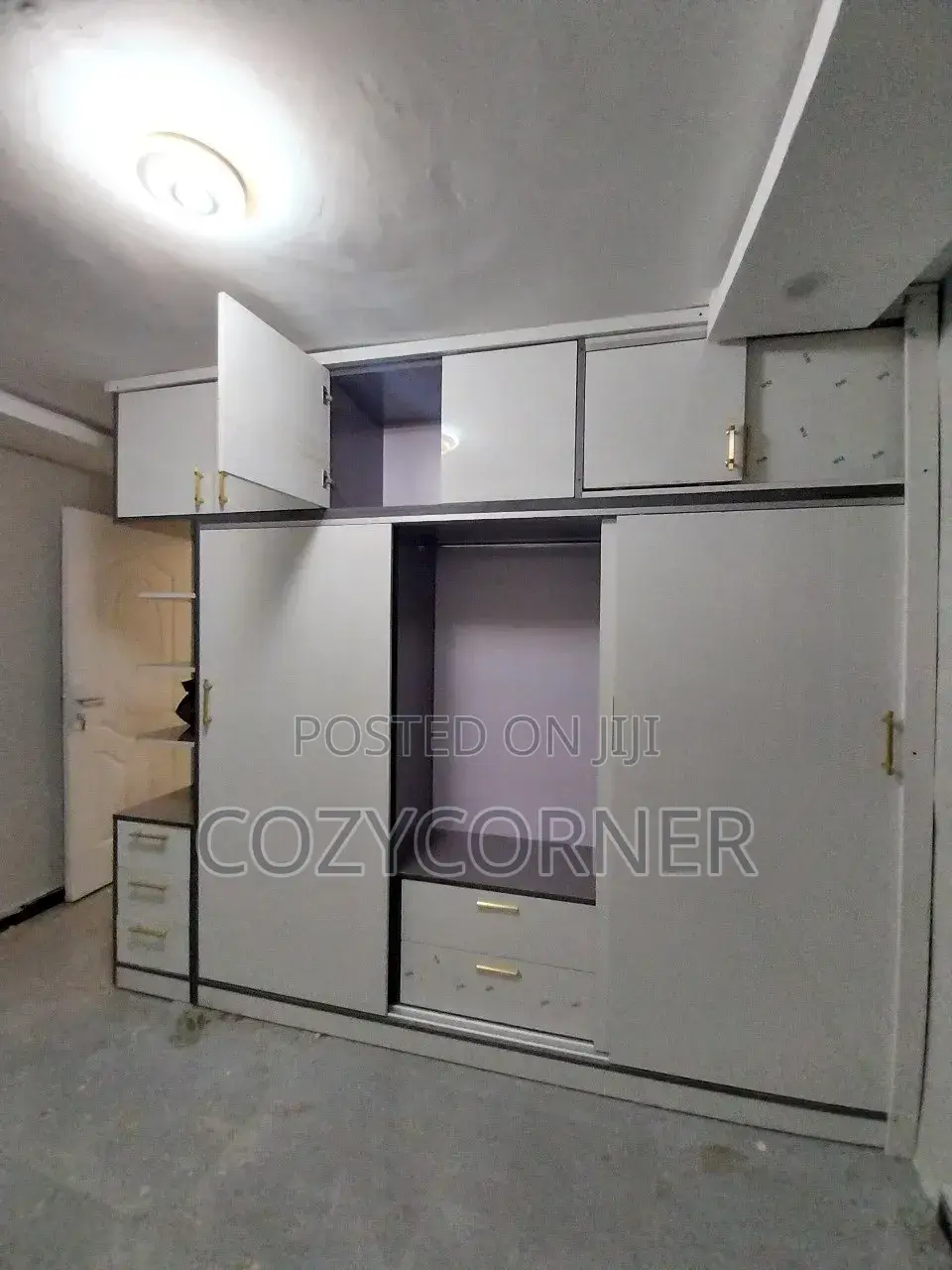 Prominent Wardrobe Priced Per Square meter.ቁምሳጥን በካሬ