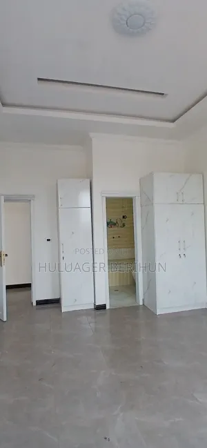 Furnished 3bdrm Villa in Bole for sale