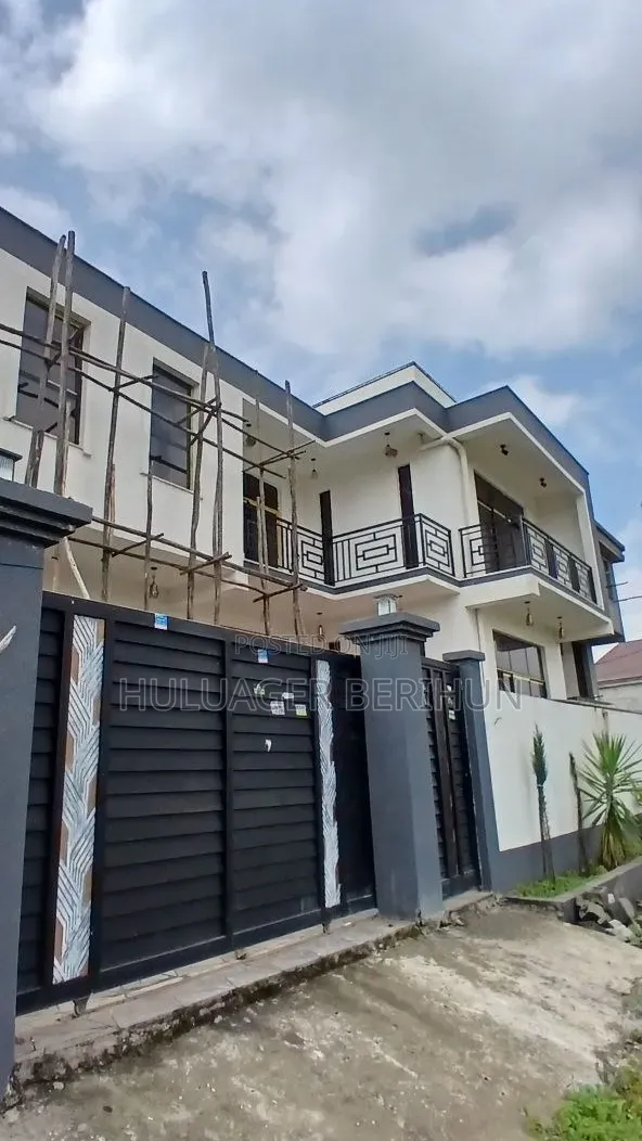 Furnished 3bdrm House in Bole for sale
