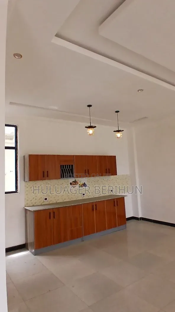Furnished 3bdrm House in Bole for sale