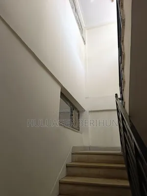 Furnished 6bdrm House in Bole for sale