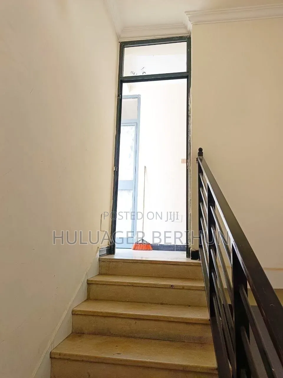 Furnished 6bdrm House in Bole for sale