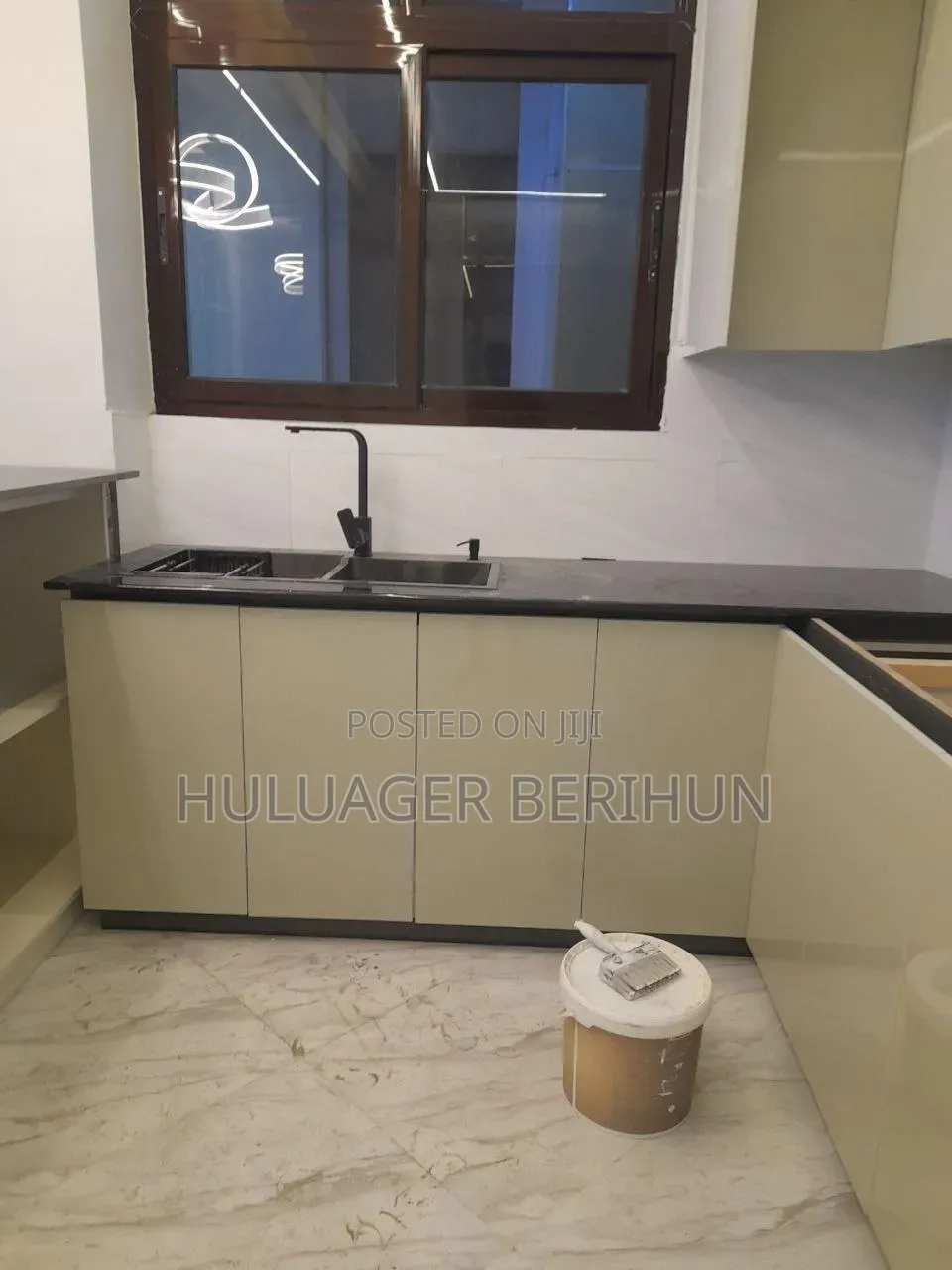 Furnished 3bdrm Apartment in Bole for sale