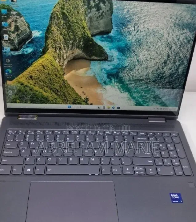 New Laptop Lenovo Yoga C740 16GB Intel Core Ultra 7 SSD 1T