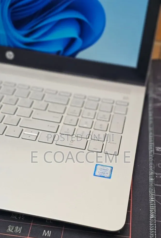 New Laptop HP 8GB Intel Core i5 HDD 1T