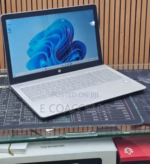 New Laptop HP 8GB Intel Core i5 HDD 1T