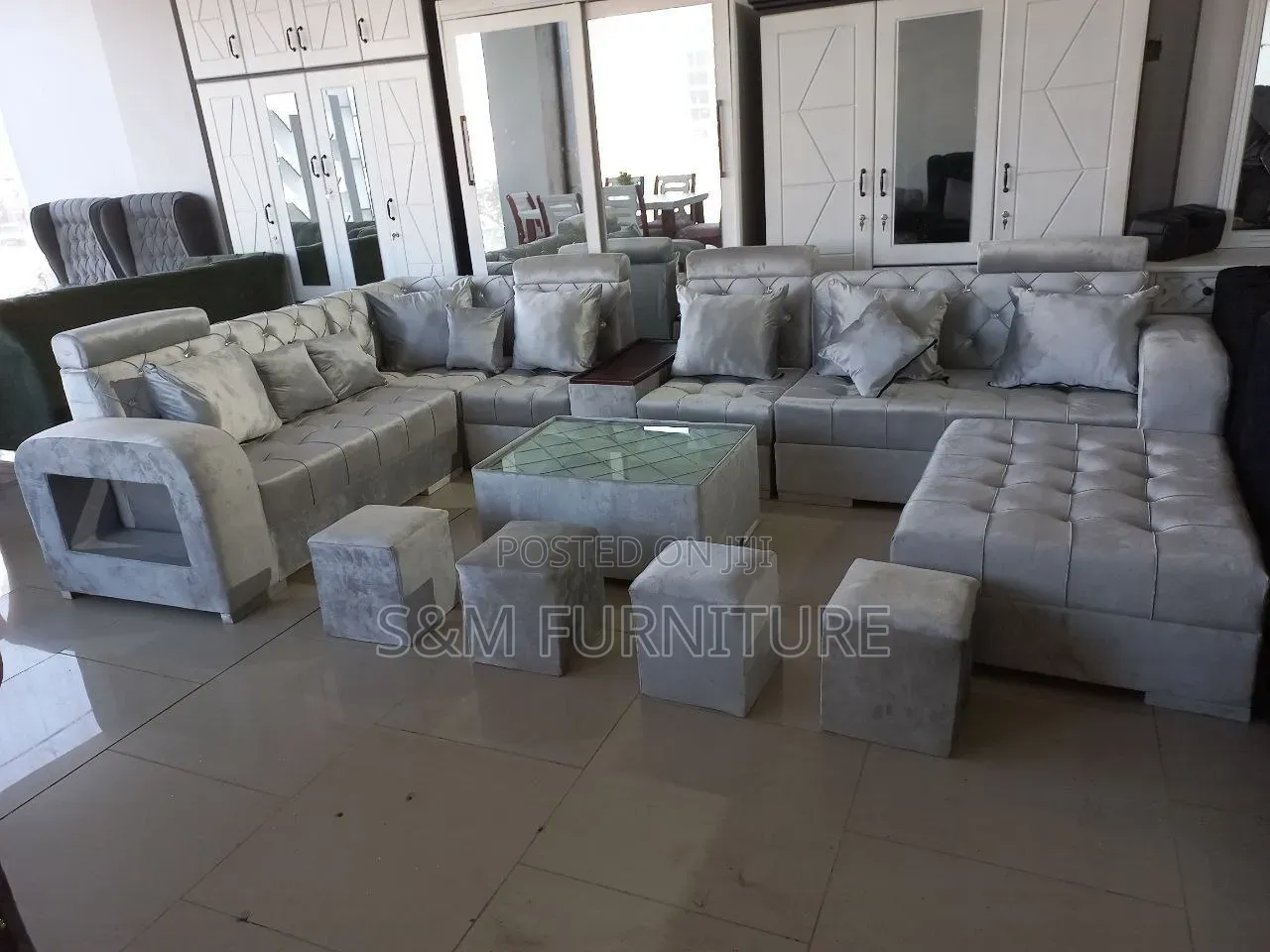 Futuristic U Shape Sofa. ሶፋ