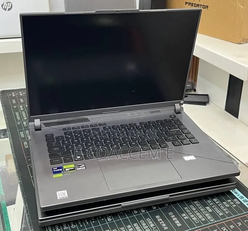New Laptop Asus 16GB Intel Core i9 SSD 1T